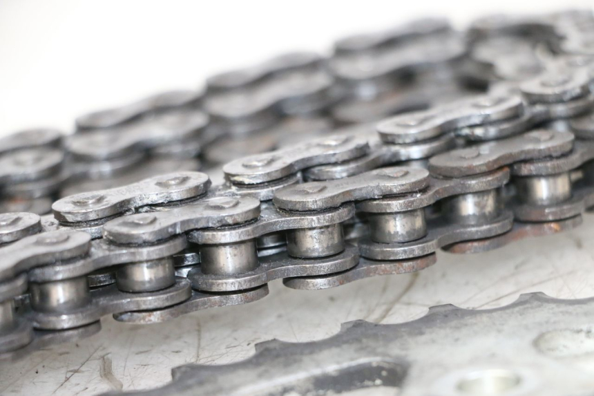 photo de KIT CHAINE YAMAHA XJ6 ABS 600 (2008 - 2016) - Gros plan technique