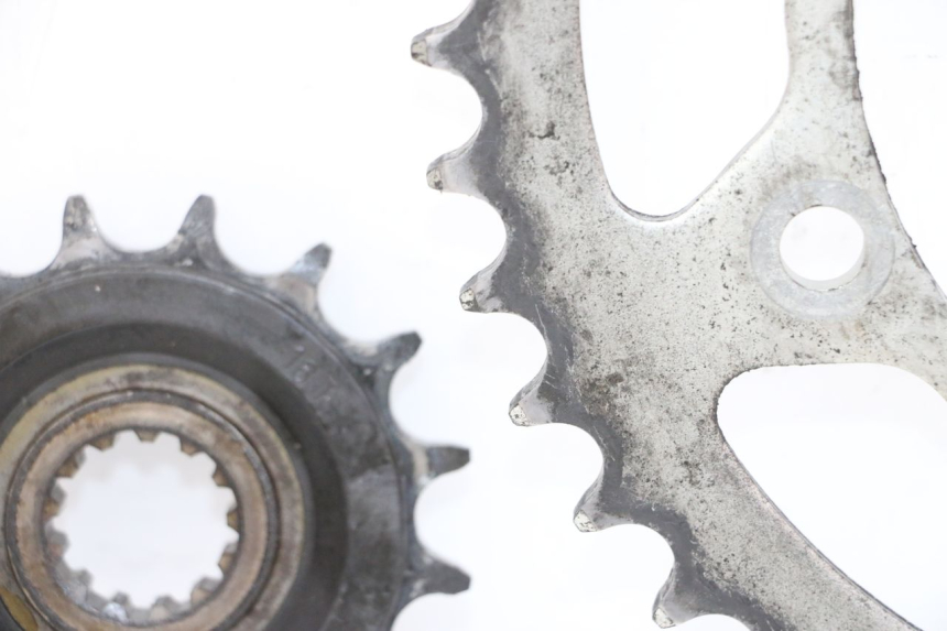 photo de KIT CHAINE YAMAHA XJ6 ABS 600 (2008 - 2016) - Marquages et références