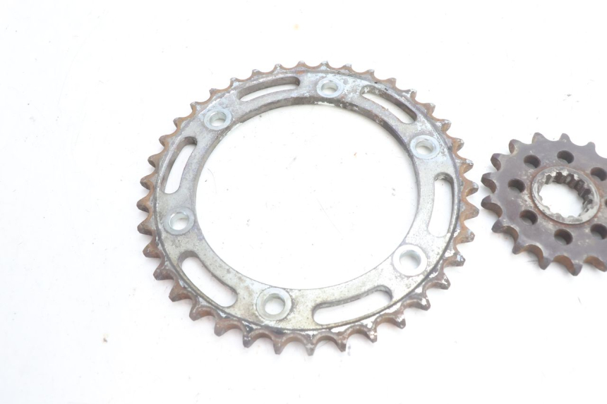 photo de KIT CHAINE YAMAHA XJR 1300 (1998 - 2002) - Détail de la pièce