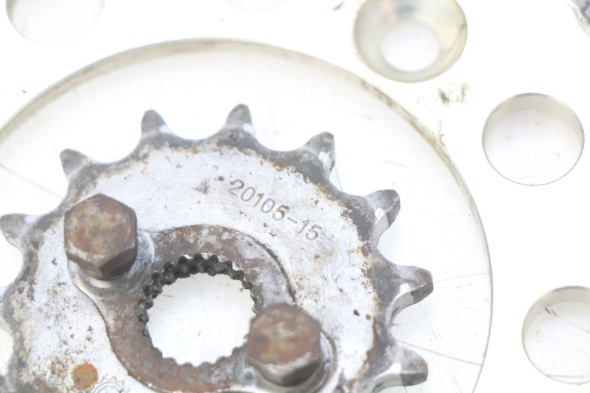 photo de KIT CHAINE HONDA XR 70 (1997 - 2003) - Gros plan technique