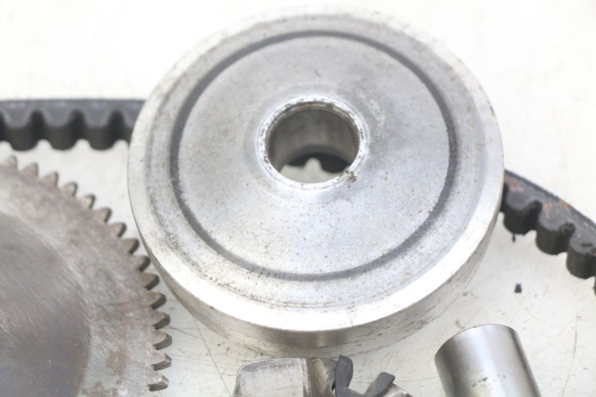 photo de KIT EMBRAYAGE VARIATEUR KREIDLER FLORY CLASSIC 4T 50 (2013 - 2023) - Détail de la pièce