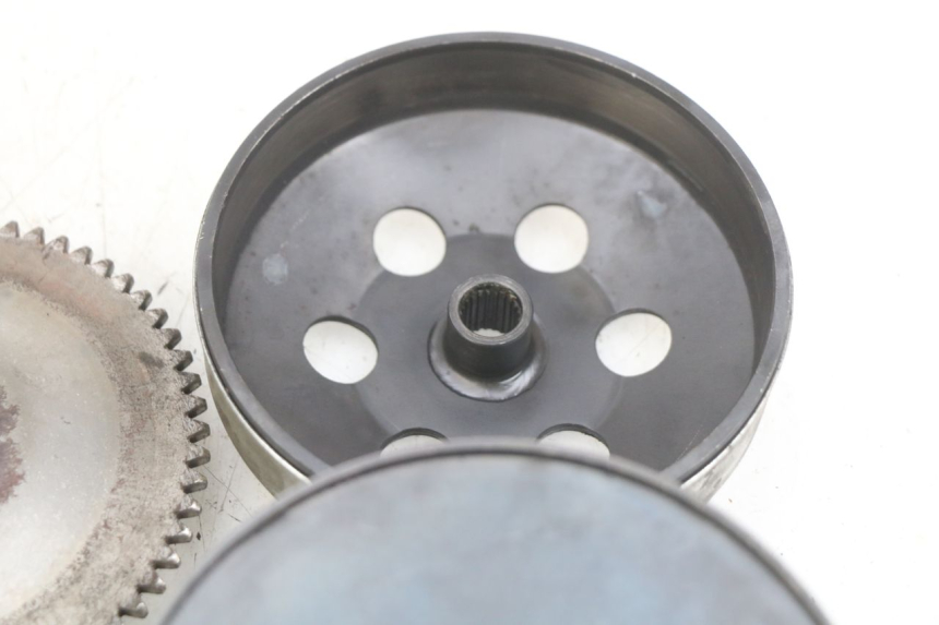 photo de KIT EMBRAYAGE VARIATEUR UNIVERSAL BIKE RETRO 50 (2019 - 2023) - Vue d’ensemble