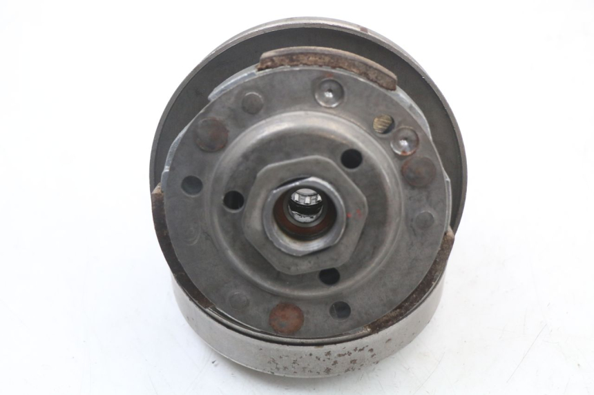 photo de KIT EMBRAYAGE VARIATEUR BAOTIAN TRAVEL SPIRIT 50 (2010 - 2012) - Points de fixation