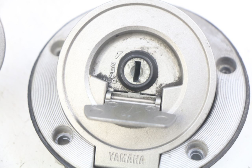 photo de KIT SERRURE CLE CDI NEIMAN YAMAHA FJR ABS 1300 (2006 - 2012) - Focus structure