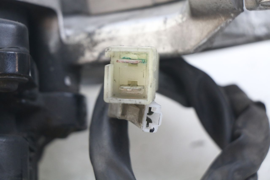 photo de KIT SERRURE CLE CDI NEIMAN YAMAHA FJR ABS 1300 (2006 - 2012) - Zoom état d’usage