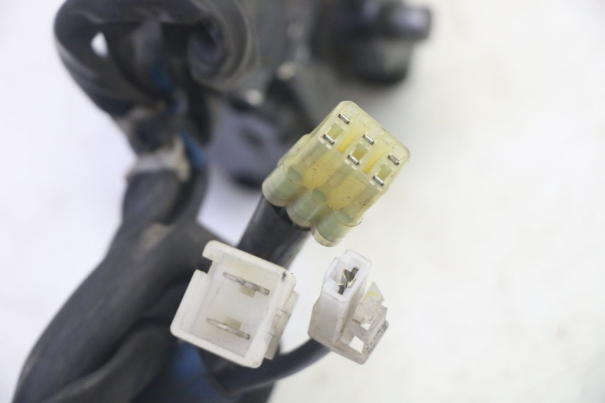 photo de KIT SERRURE CLE CDI NEIMAN YAMAHA FZ6 N FAZER 600 (2004 - 2006) - Points de fixation