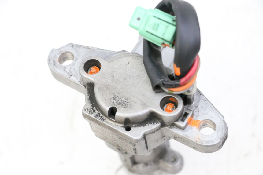 photo de KIT SERRURE CLE CDI NEIMAN SUZUKI GSR 750 (2011 - 2017) - Détail de la pièce