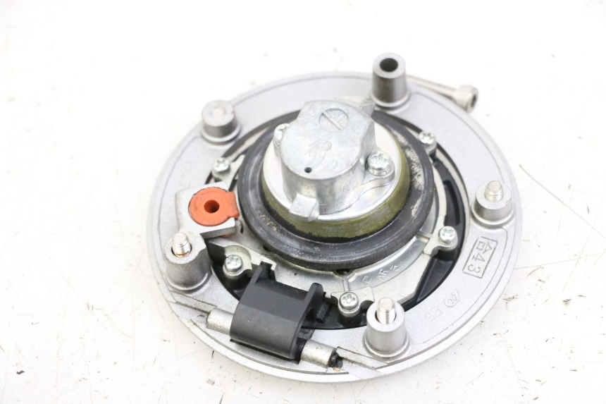 photo de KIT SERRURE CLE CDI NEIMAN SUZUKI GSR 750 (2011 - 2017) - Inspection visuelle