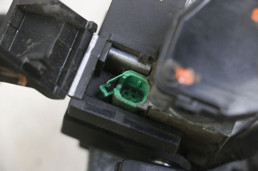 photo de KIT SERRURE CLE CDI NEIMAN HONDA SH i 300 (2015 - 2020) - Vue d’ensemble