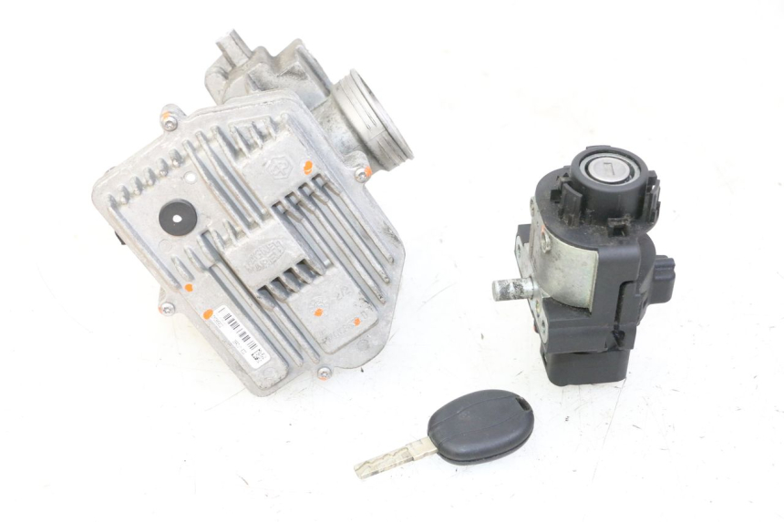 photo de KIT SERRURE CLE CDI NEIMAN PIAGGIO MP3 500 (2014 - 2017) - Vue principale