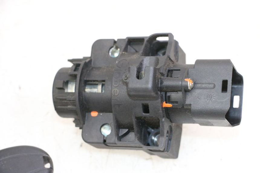 photo de KIT SERRURE CLE CDI NEIMAN PIAGGIO MP3 500 (2014 - 2017) - Vue produit