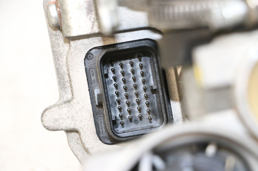 photo de KIT SERRURE CLE CDI NEIMAN PIAGGIO MP3 500 (2014 - 2017) - État de surface