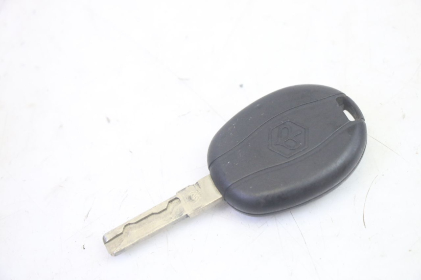 photo de KIT SERRURE CLE CDI NEIMAN PIAGGIO MP3 RL 250 (2006 - 2010) - Zoom qualité