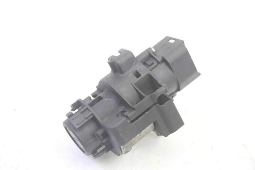 photo de KIT SERRURE CLE CDI NEIMAN PIAGGIO MP3 RL 250 (2006 - 2010) - Marquages et références