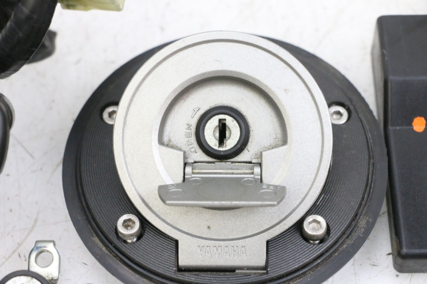 photo de KIT SERRURE CLE CDI NEIMAN YAMAHA MT-07 MT07 ABS 700 (2018 - 2020) - Vue principale