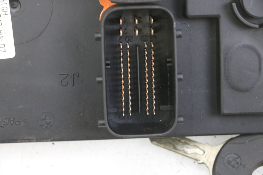 photo de KIT SERRURE CLE CDI NEIMAN BMW R RT ABS 1200 (2010 - 2014) - Zoom qualité