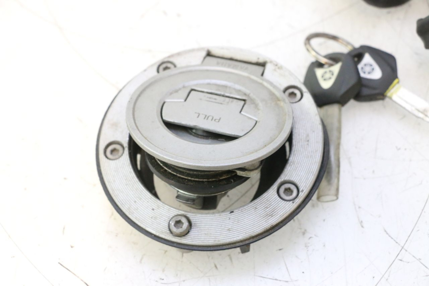 photo de KIT SERRURE CLE CDI NEIMAN YAMAHA TDM ABS 900 (2002 - 2014) - Photo complémentaire