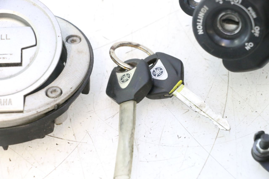 photo de KIT SERRURE CLE CDI NEIMAN YAMAHA TDM ABS 900 (2002 - 2014) - Zoom état d’usage