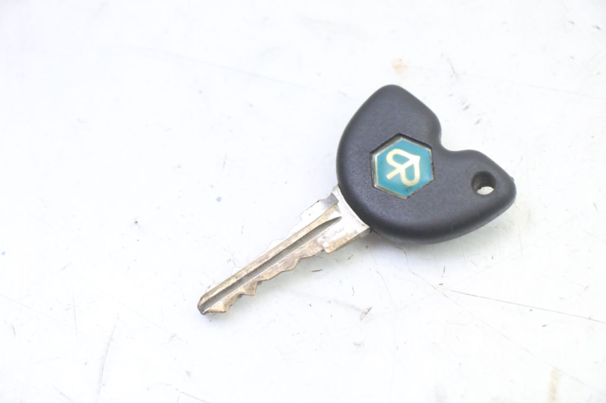 photo de KIT SERRURE CLE CDI NEIMAN PIAGGIO X9 EVOLUTION 125 (2003 - 2007) - État de surface