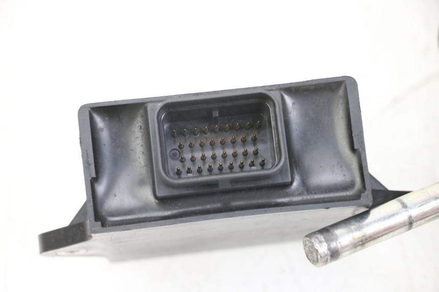 photo de KIT SERRURE CLE CDI NEIMAN YAMAHA XMAX X-MAX 125 (2006 - 2009) - Vue d’ensemble