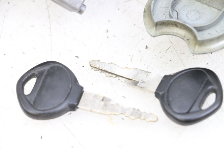 photo de Ensemble de serrure avec clé Neiman KYMCO AGILITY RS 4T 50 (2009 - 2013) - Vue produit