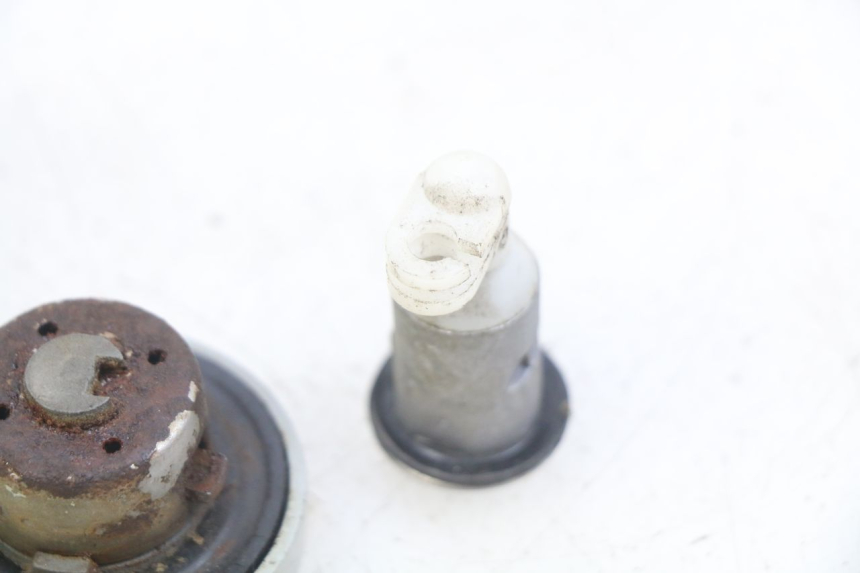 photo de KIT SERRURE CLE NEIMAN BAOTIAN BT 49 QT-9 50 (2006 - 2010) - Autre angle de vue