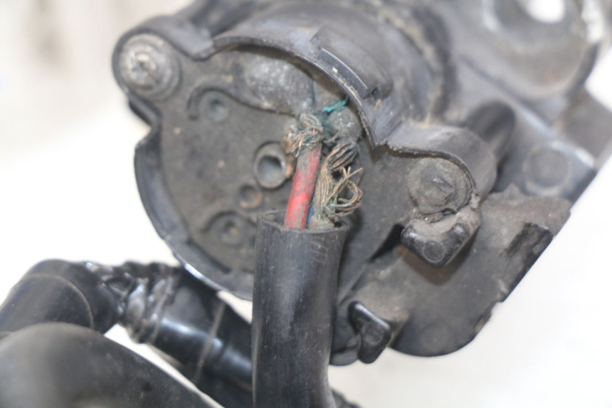 photo de KIT SERRURE CLE NEIMAN HONDA CBR RR FIREBLADE 900 (1992 - 1994) - Autre angle de vue