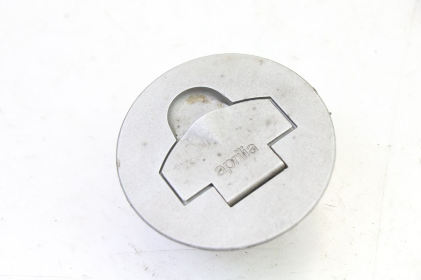 photo de KIT SERRURE CLE NEIMAN APRILIA CLASSIC 125 (1995 - 2001) - État de surface