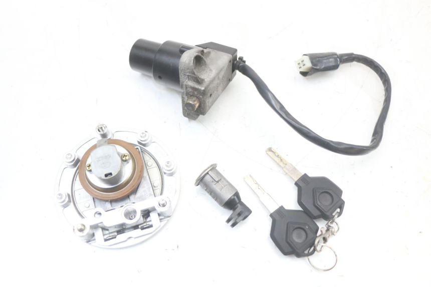 photo de KIT SERRURE CLE NEIMAN EBROH BRAVO GLE 1 (2020 - 2024) - Détail de la pièce