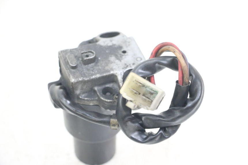 photo de KIT SERRURE CLE NEIMAN YAMAHA FJ 3CX 1200 (1986 - 1996) - Zoom état d’usage