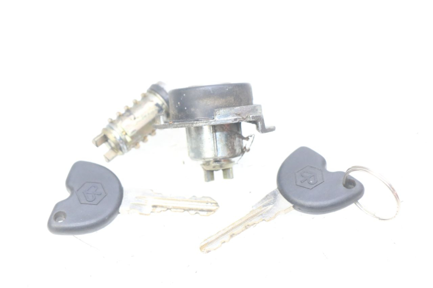 photo de KIT SERRURE CLE NEIMAN PIAGGIO FLY 100 (2006 - 2010) - Détail de la pièce