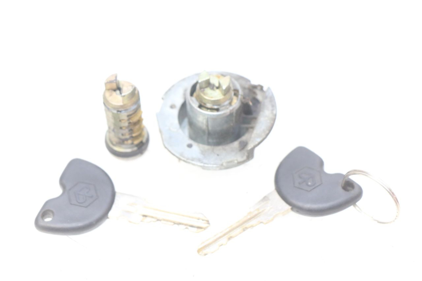 photo de KIT SERRURE CLE NEIMAN PIAGGIO FLY 100 (2006 - 2010) - Autre angle de vue