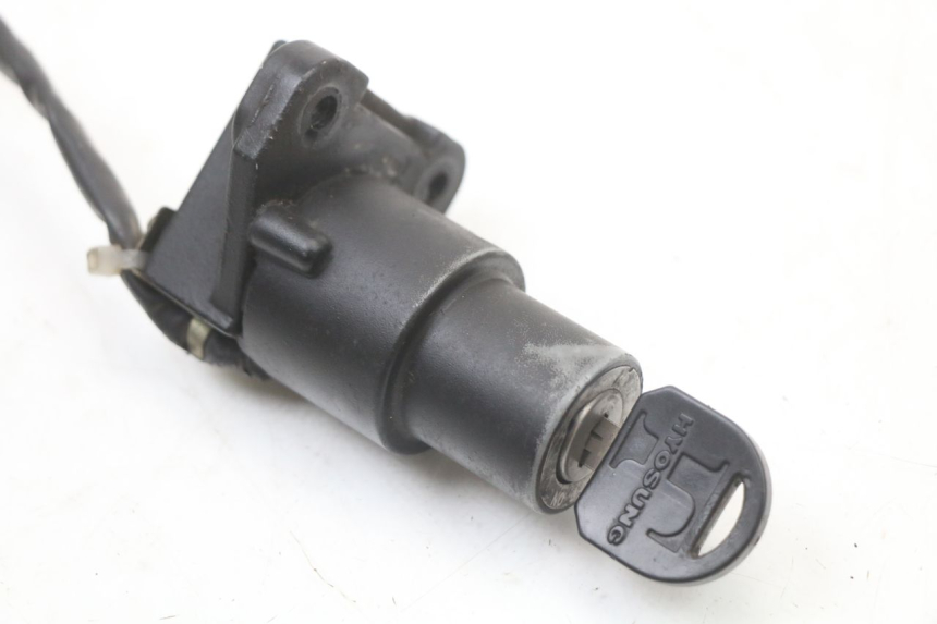 photo de KIT SERRURE CLE NEIMAN HYOSUNG GF 125 (2001 - 2005) - Vue d’ensemble