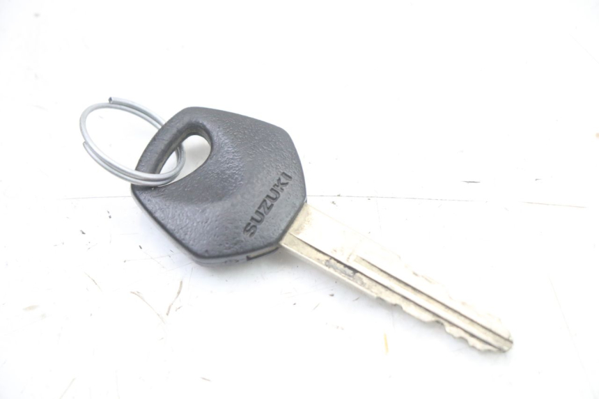 photo de KIT SERRURE CLE NEIMAN SUZUKI GSF S BANDIT 600 (2000 - 2004) - Pièce contrôlée