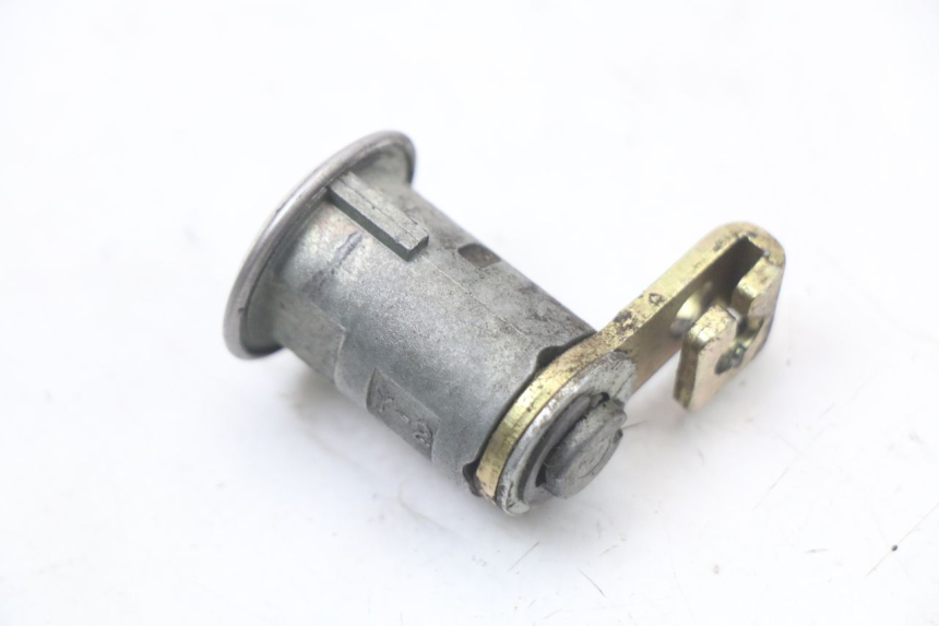 photo de KIT SERRURE CLE NEIMAN HYOSUNG GTR 125 (2006 - 2008) - Photo complémentaire