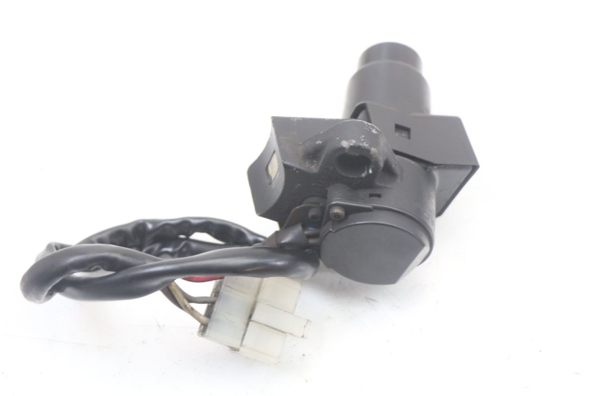 photo de KIT SERRURE CLE NEIMAN KAWASAKI GTR 1000 (1994 - 2004) - Zoom état d’usage