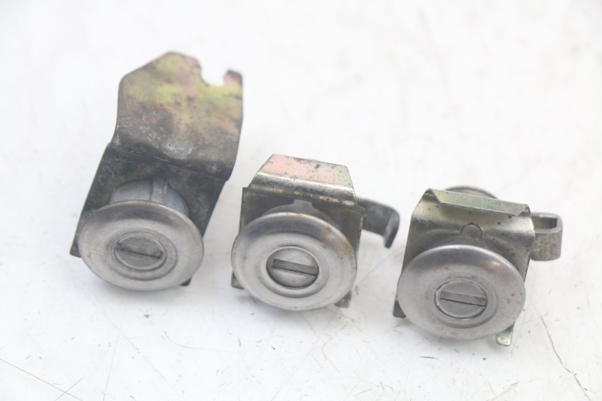 photo de KIT SERRURE CLE NEIMAN KYMCO LIKE 125 (2009 - 2016) - État de surface