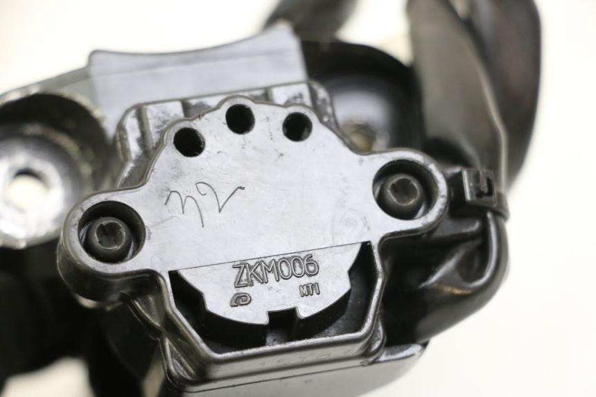 photo de KIT SERRURE CLE NEIMAN KAWASAKI NINJA 400 (2018 - 2023) - Zoom état d’usage