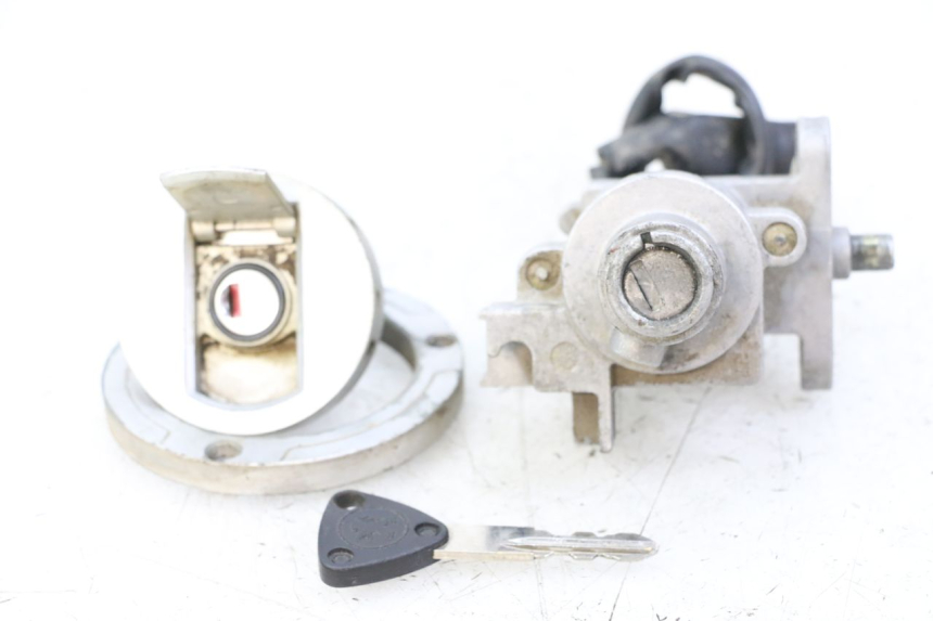 photo de KIT SERRURE CLE NEIMAN PEUGEOT SPEEDFIGHT 3 LC 2T 50 (2009 - 2015) - Vue principale