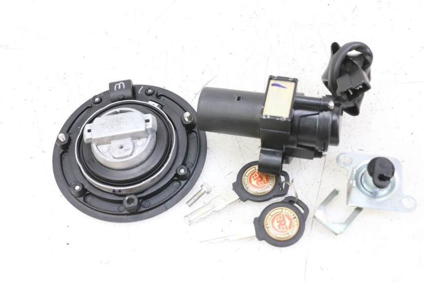 photo de KIT SERRURE CLE NEIMAN ROYAL ENFIELD SCRAM 411 (2022 - 2024) - Zoom état d’usage