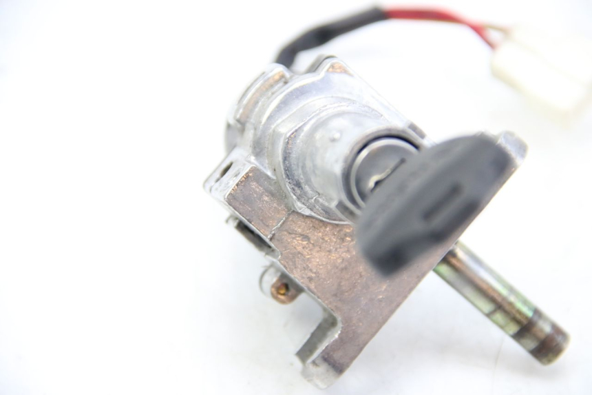 photo de KIT SERRURE CLE NEIMAN LVNENG S5 1 (2019 - 2023) - Autre angle de vue