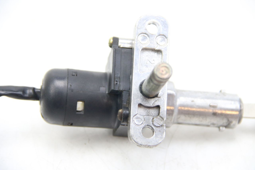 photo de KIT SERRURE CLE NEIMAN LVNENG S5 1 (2019 - 2023) - Gros plan technique