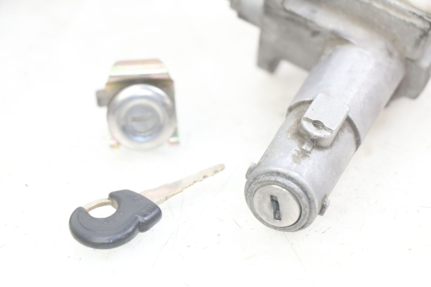 photo de KIT SERRURE CLE NEIMAN SYM SYMPHONY 125 (2009 - 2015) - Vue d’ensemble