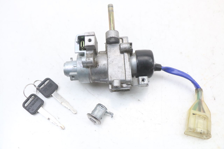 photo de Ensemble de serrure avec clé Neiman KYMCO XCITING 250 (2006 - 2009) - Zoom état d’usage