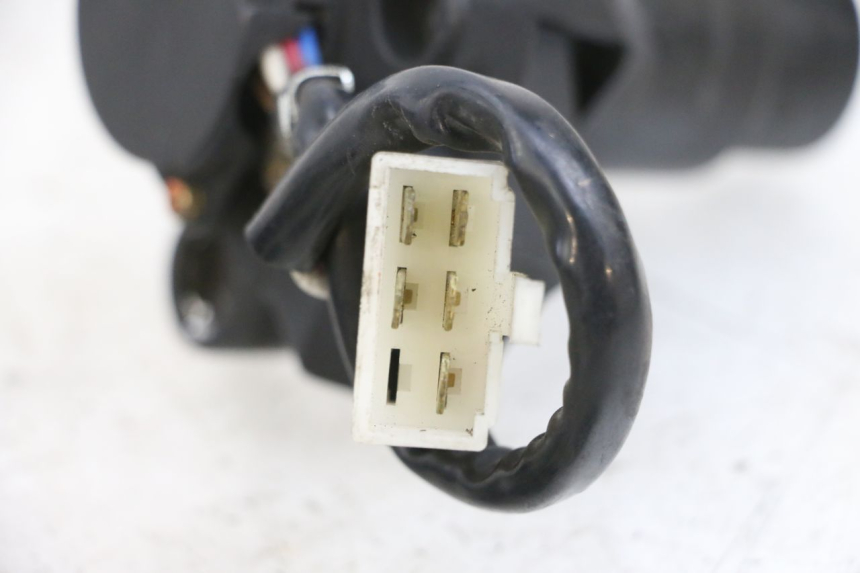 photo de KIT SERRURE CLE NEIMAN KAWASAKI ZR 7 750 (1999 - 2004) - État de surface