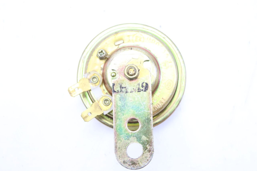 photo de KLAXON KYMCO AGILITY NAKED RENOUVO 4T 50 (2018 - 2020) - Autre angle de vue