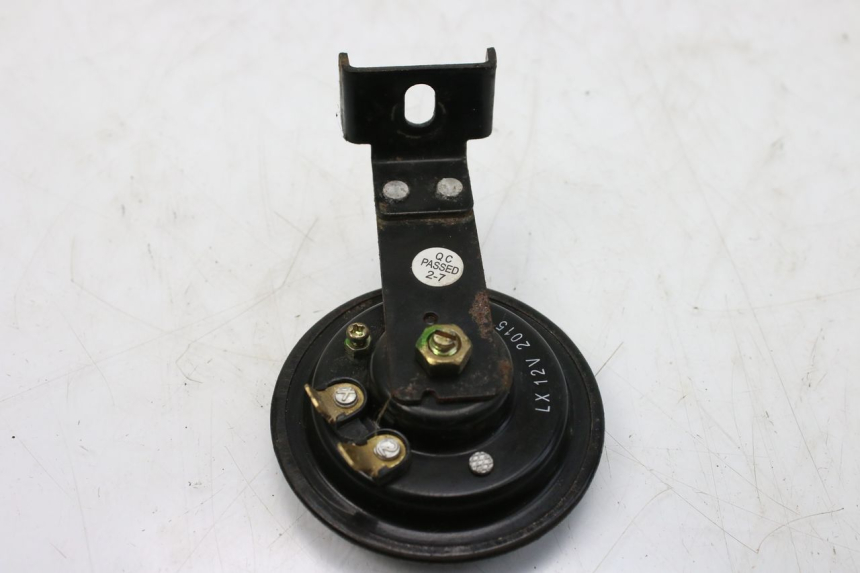 photo de KLAXON PIAGGIO FLY 2T 50 (2004 - 2017) - Autre angle de vue