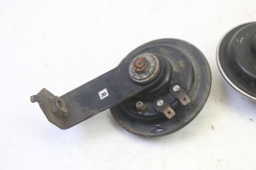 photo de KLAXON KAWASAKI GPZ RX 1000 (1986 - 1988) - Gros plan technique