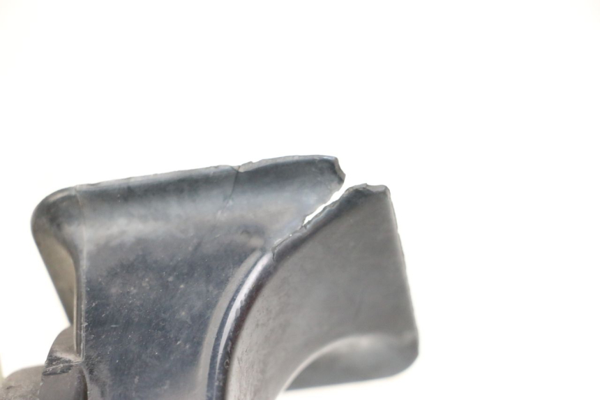 photo de Klaxon SUZUKI GSX E 250 (1982 - 1983) - Détail de la pièce