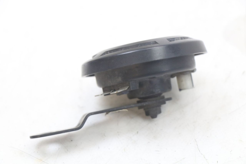 photo de KLAXON HUSQVARNA SVARTPILEN 401 (2018 - 2023) - Détail de la pièce